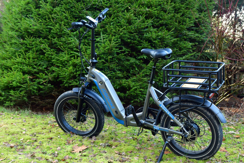 Domek na wodzie z rowerami elektrycznymi do wynajęcia