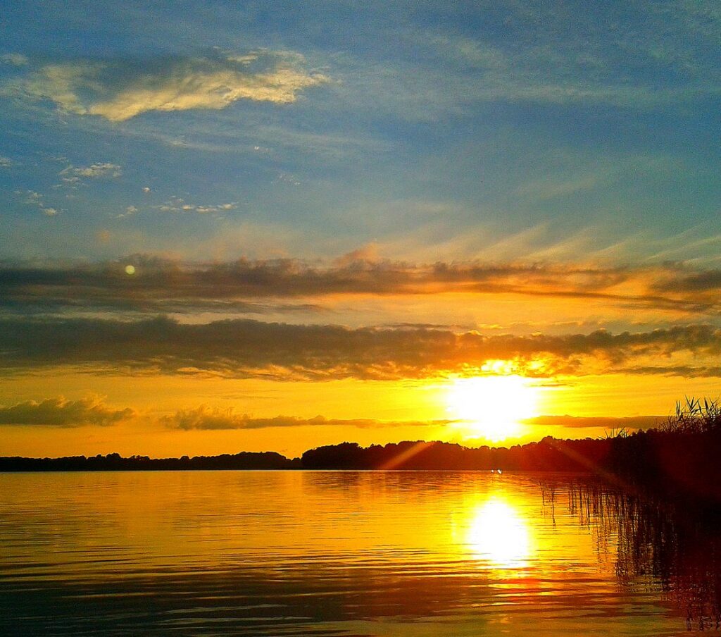 Domek na wodzie - zachodniopomorskie - jezioro Woświn