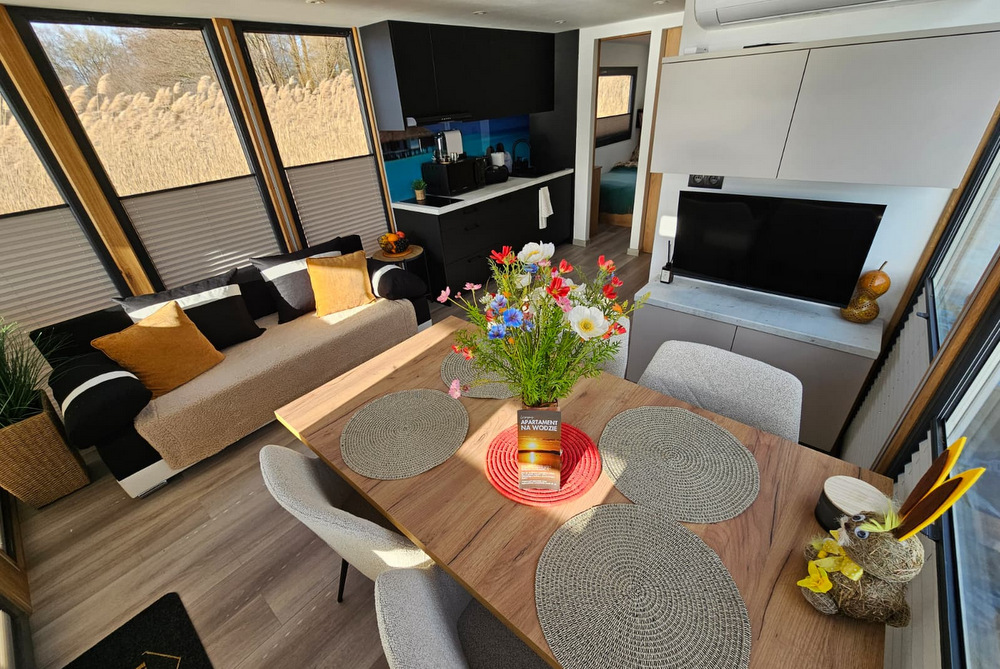 apartament-na-wodzie-mandalaj-main (2)