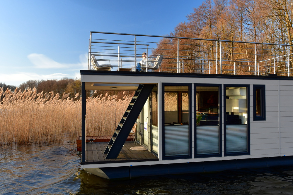 domek-na-wodzie-mandalaj-house (9)